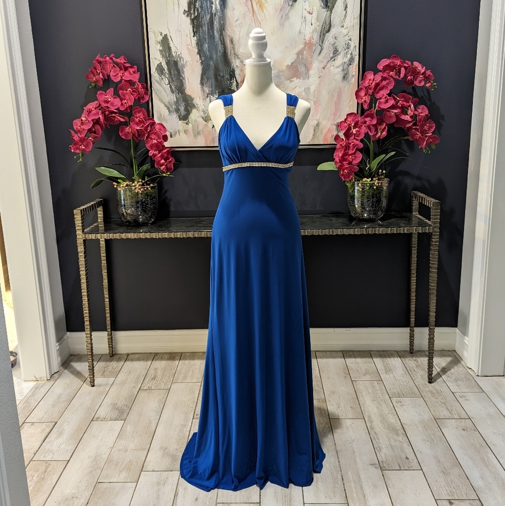 Meryl couture size 2 royal blue evening gown with a train